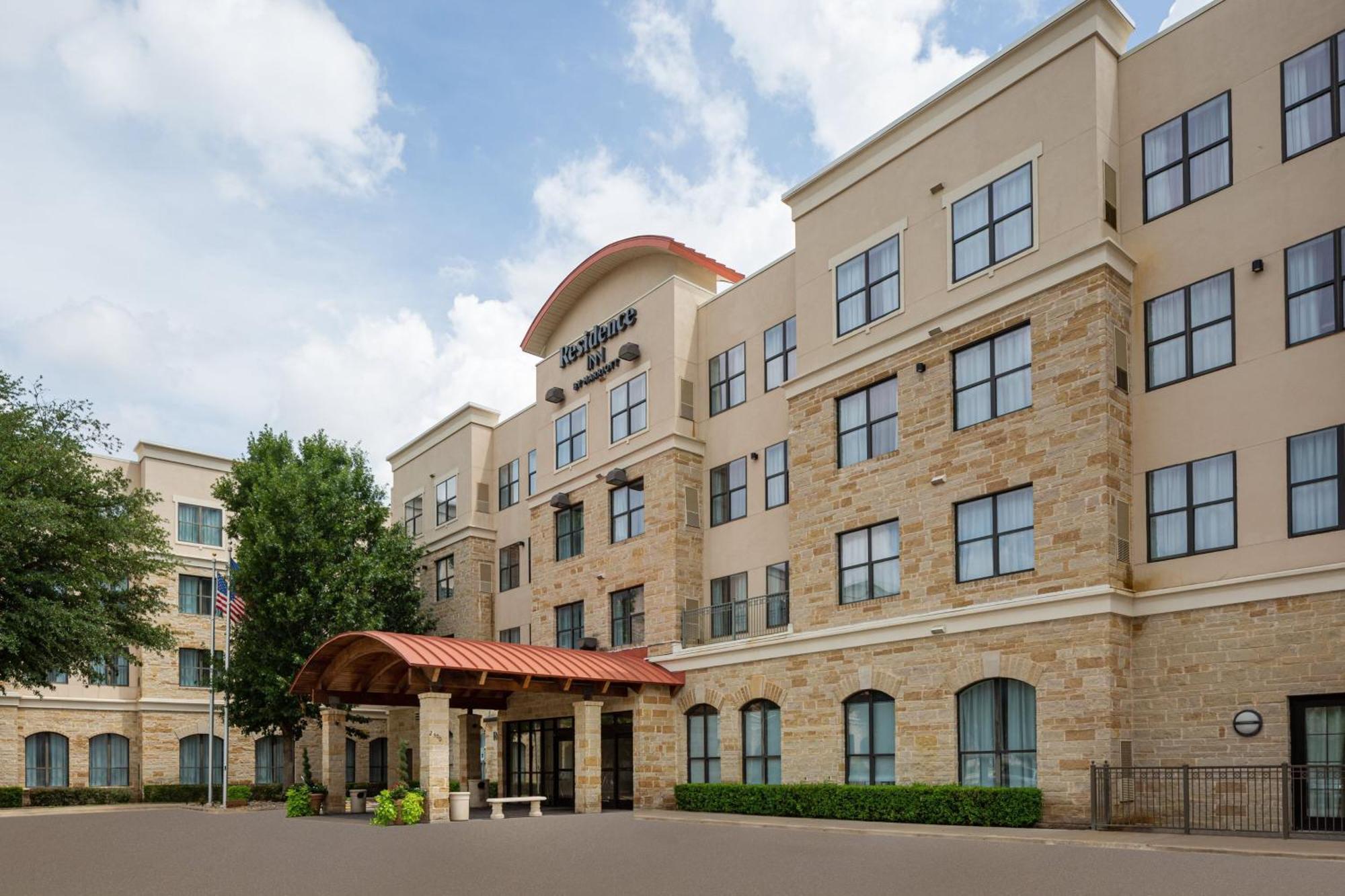 Residence Inn Fort Worth Cultural District Exterior foto